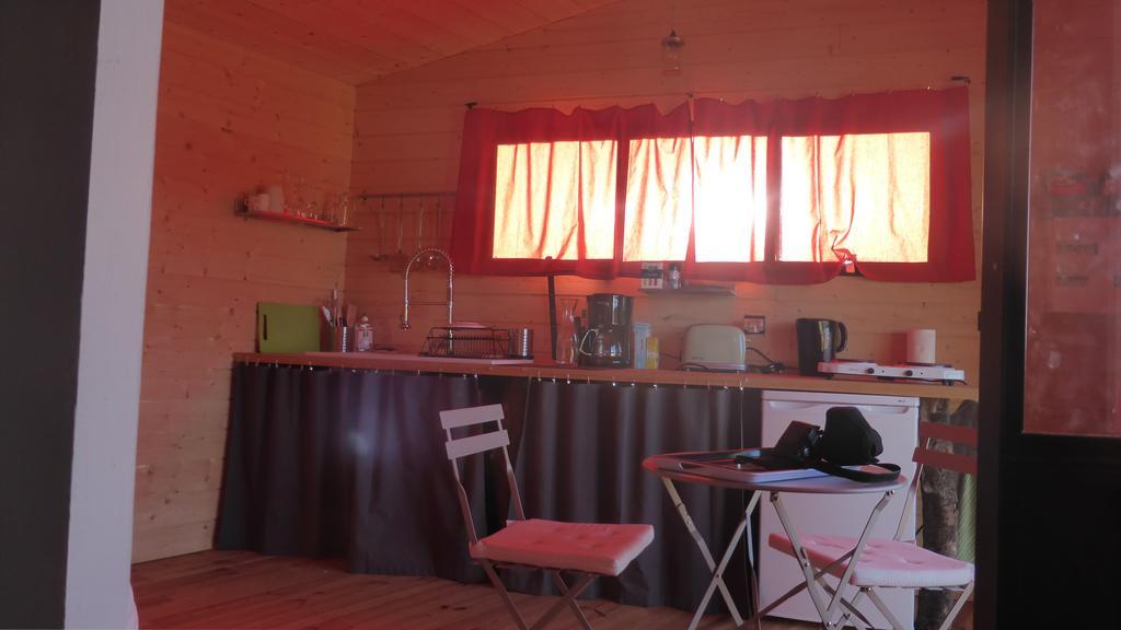 La Cabane Perchee Du Faucon Frechou-Frechet Exterior foto